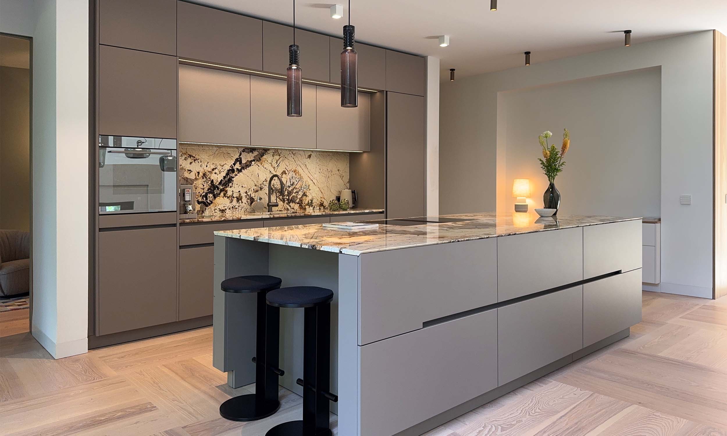 eggersmann-kueche-weisselberg-kitchen-and-interior-0-Homeseite-Slider-Bild-6