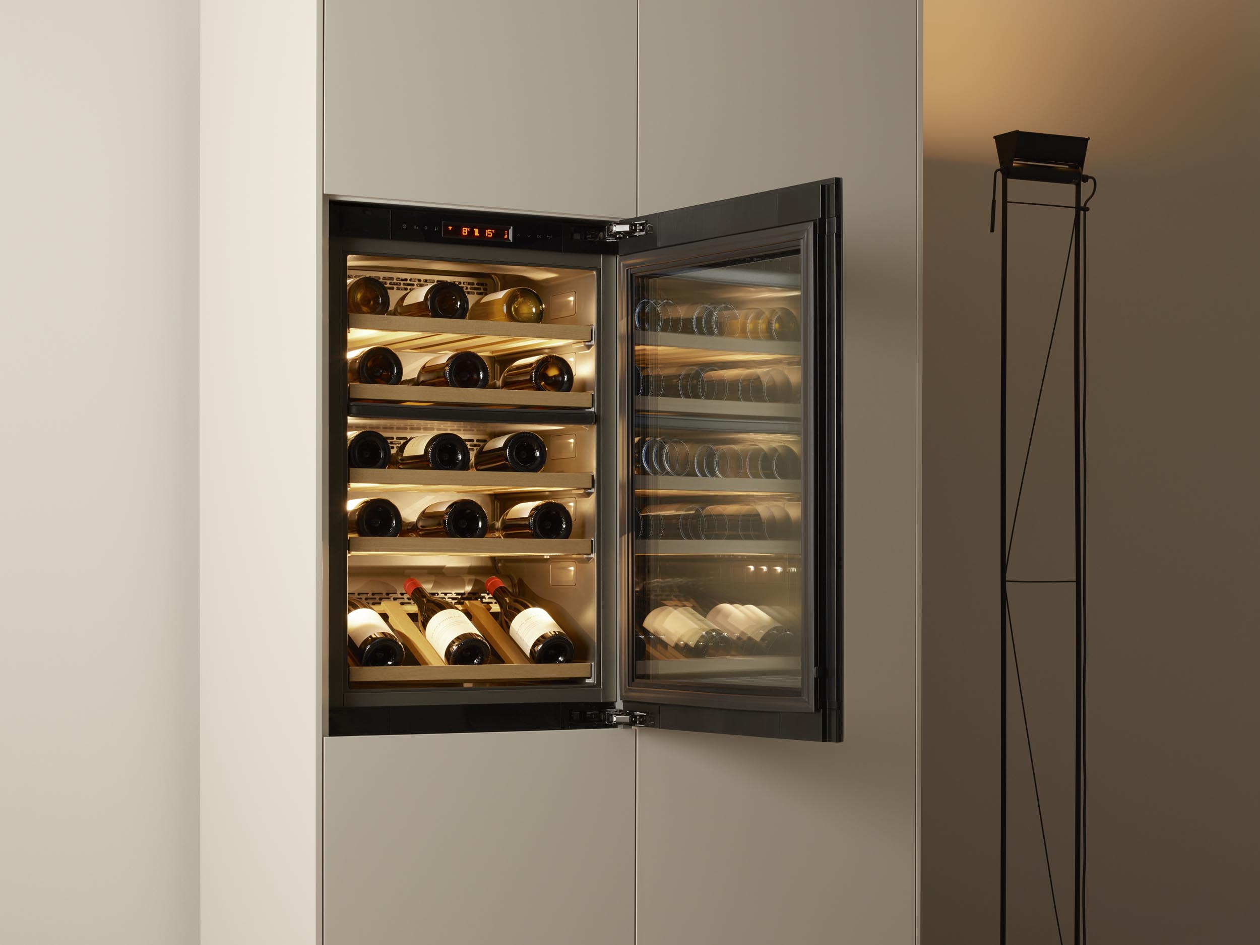 v-zug-kuechengeräte-weisselberg-kitchen-and-interior_1