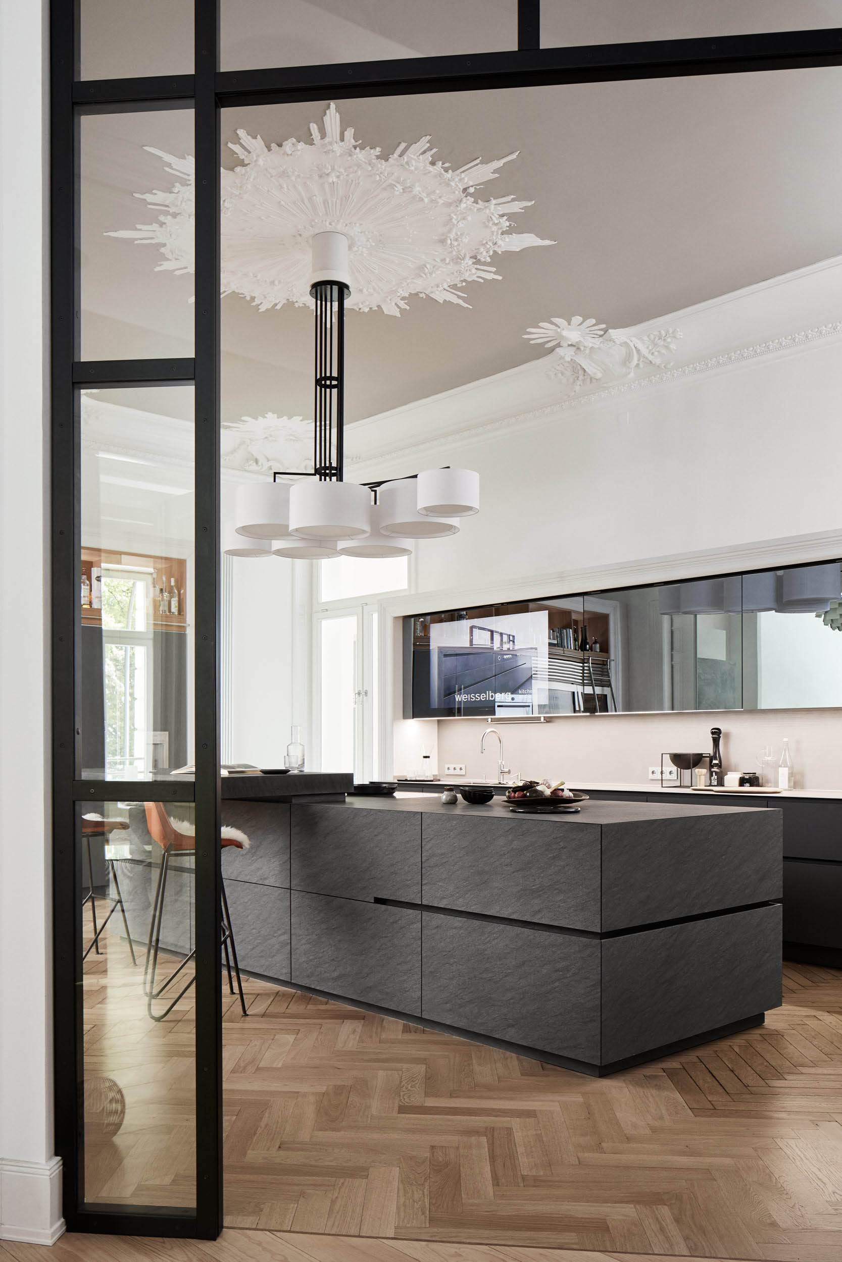 designkuechen-hamburg-weisselberg-kitchen-and-interior-1